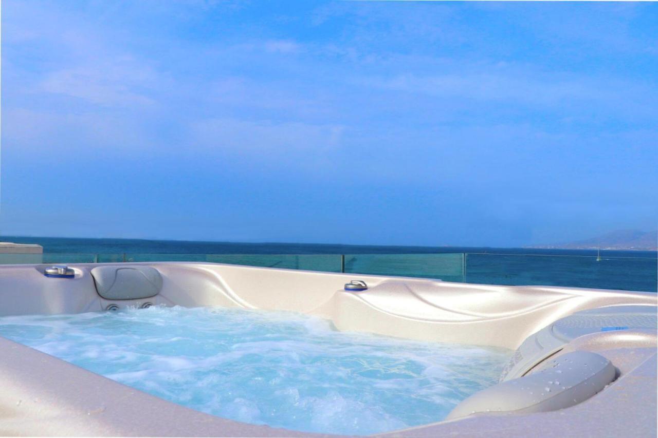 Thalia With Hot Tub And Sea View Apartment Agios Prokopios (Naxos)